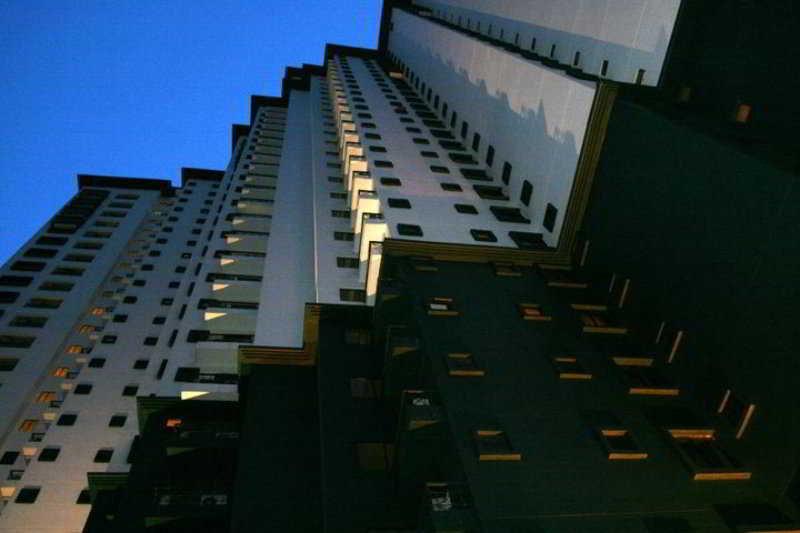 The Zon All Suites Residences On The Park Куала-Лумпур Экстерьер фото