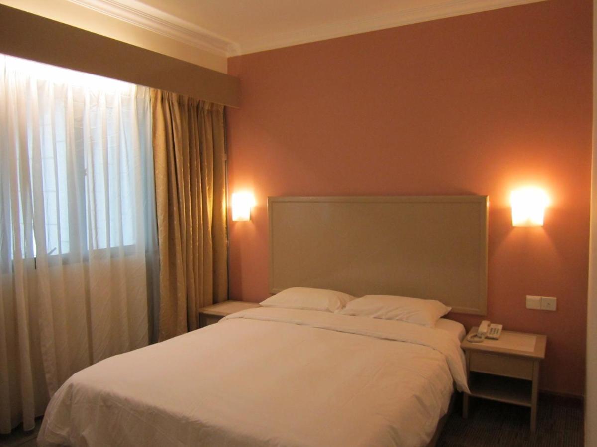 The Zon All Suites Residences On The Park Куала-Лумпур Экстерьер фото
